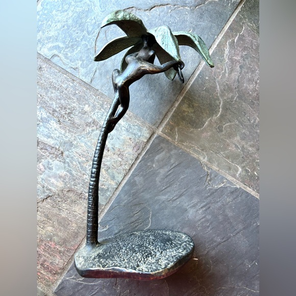 Vintage RARE Bronze Monkey Climbing in A Palm Tree.Palm Beach,Hollywood Regency" - Picture 5 of 9